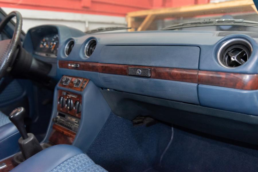 Торпедо Mercedes-Benz 280 CE (C123) 1978 года  (EU) (фото 77 из 133)